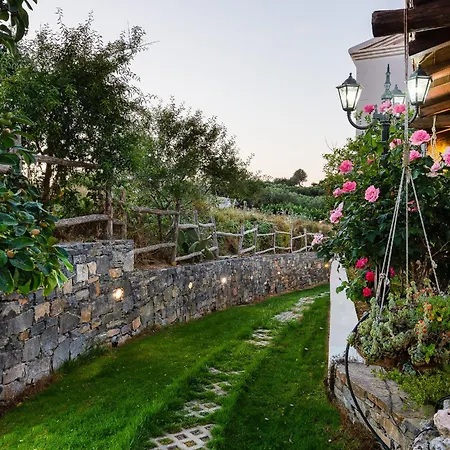 Villa Eleftheria 5 Bedrooms, Swimming Pool In Panormo-3
